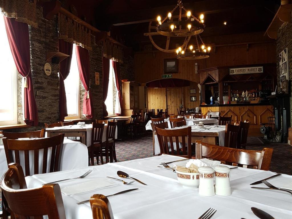 The Swan Hotel Wadebridge Exterior foto
